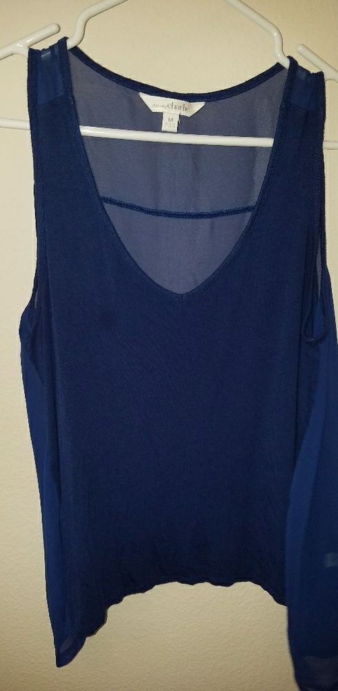 Blue sleeveless shirt